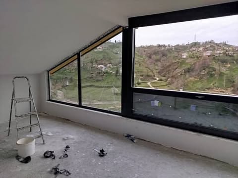 Pvc Kap ve Pencere - Giyotin Cam